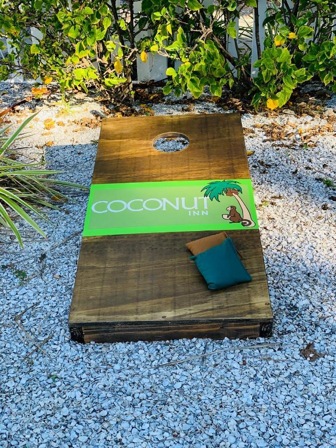 Coconut Inn Pass-A-Grille Beach เซนต์พีทบีช ภายนอก รูปภาพ